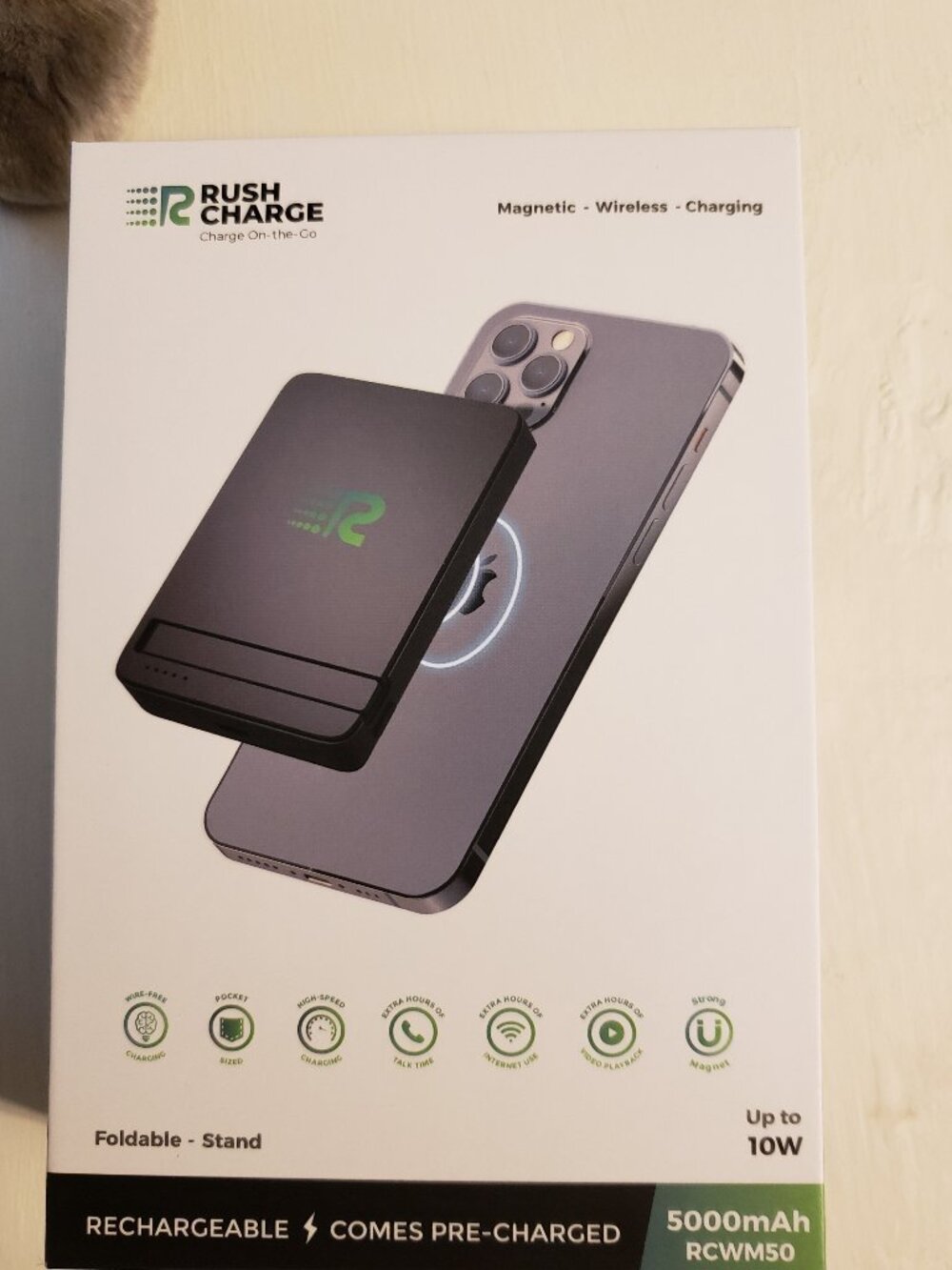 RUSH MAGNETIC PORTABLE CHARGER NEW IN BOX